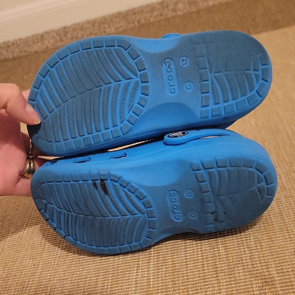 Crocs Kids Blue Clogs - Picture 4 of 6